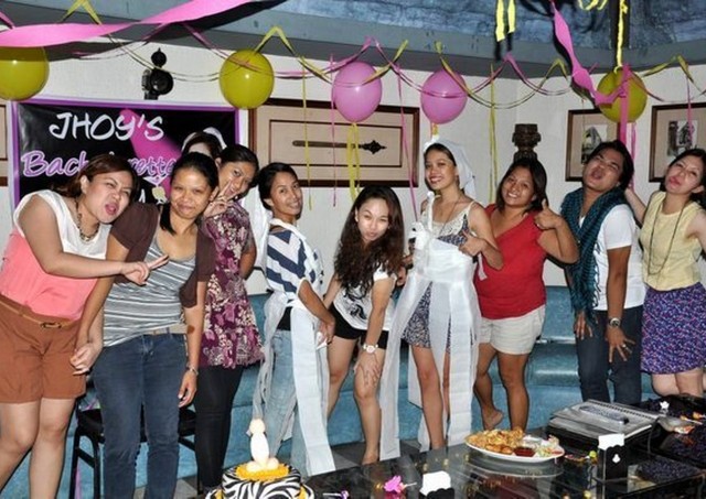 jhoy's bachelorette party