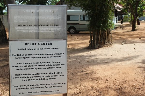the cambodia landmine museum
