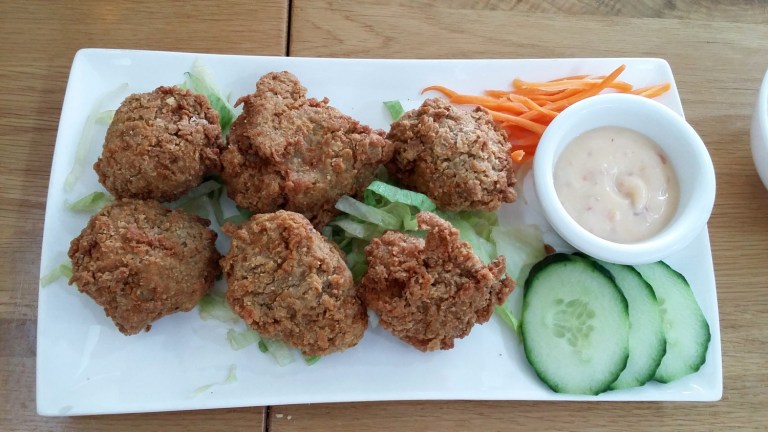 loving hut vegan restaurant, northcote