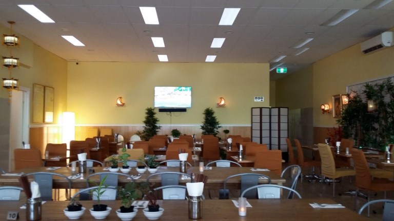 loving hut vegan restaurant, northcote